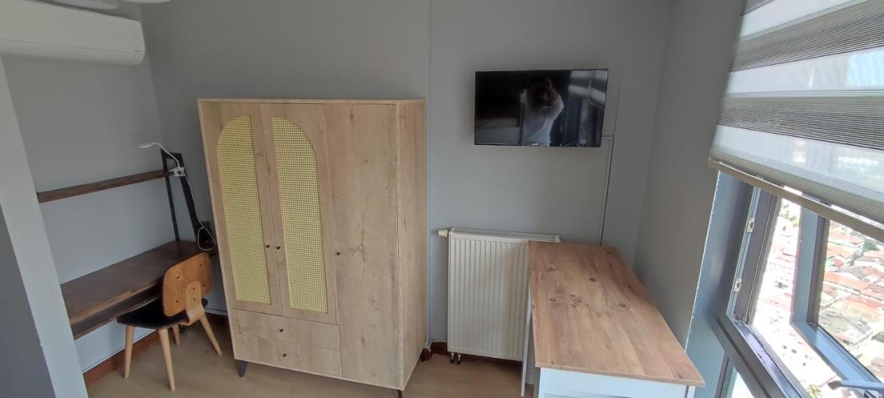 Studyo At High Flat Appartement Istanboel Buitenkant foto
